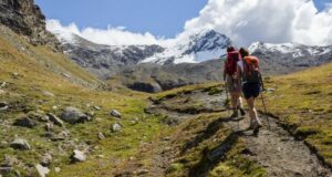 Un dossier del CAI raccoglie le buone pratiche dei cammini italiani e internazionali